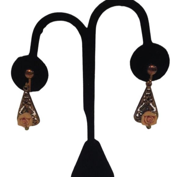 Vintage Brass Dangling Earrings With Carved Peach Flowers - Picture 2 of 4